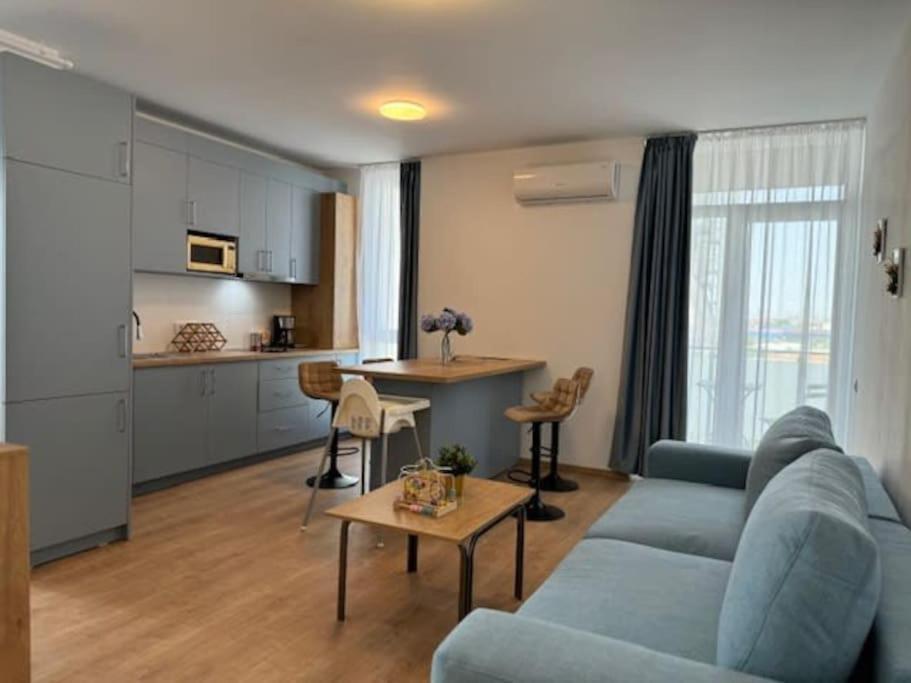 Joy City Stay Vivalia 7B-25 Timişoara Exteriör bild